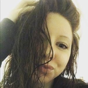 Meet your Posher, Haley